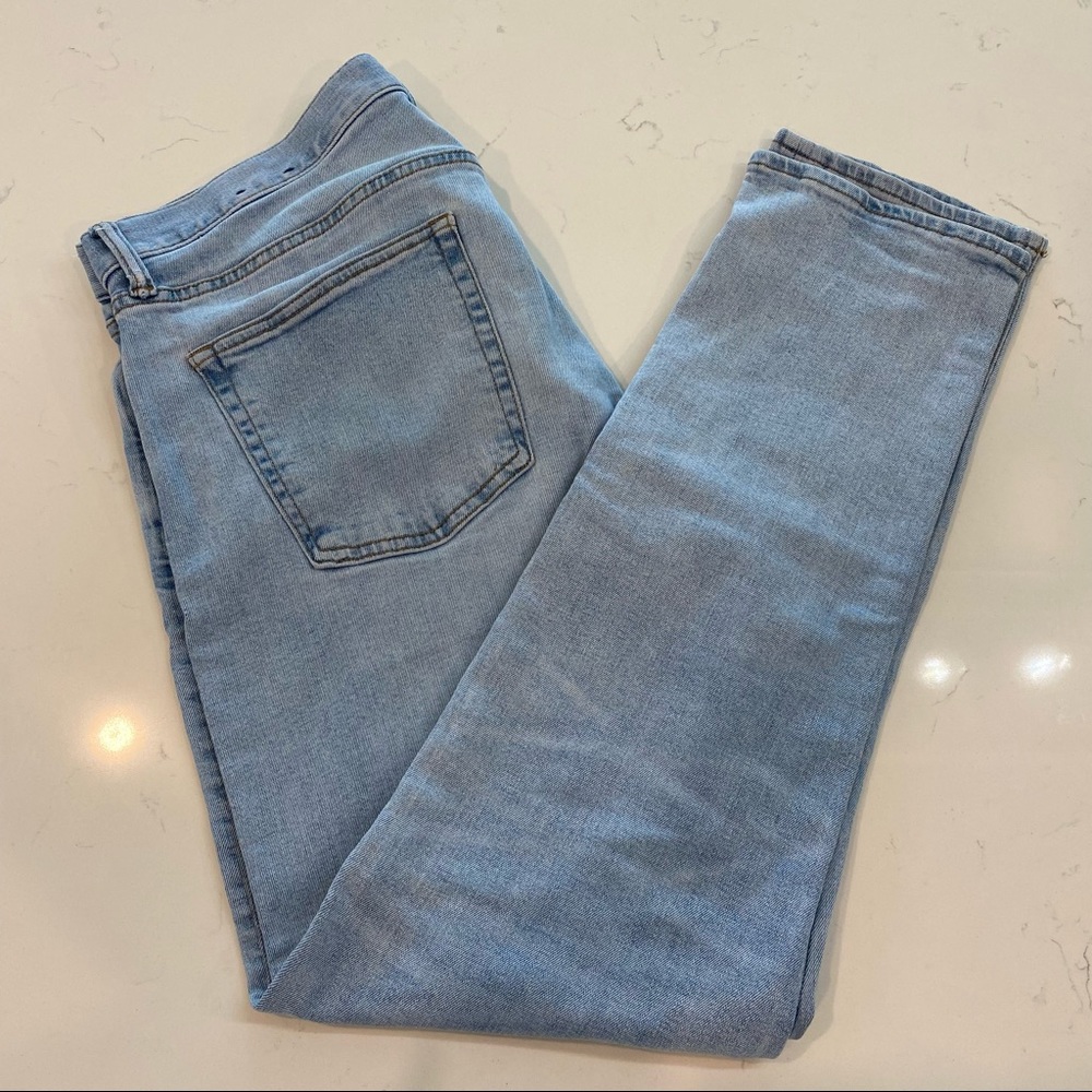 Light Wash Jeans